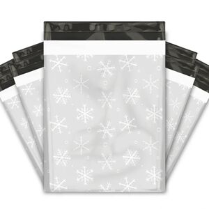 10 Snowflake Polymailers 10x13